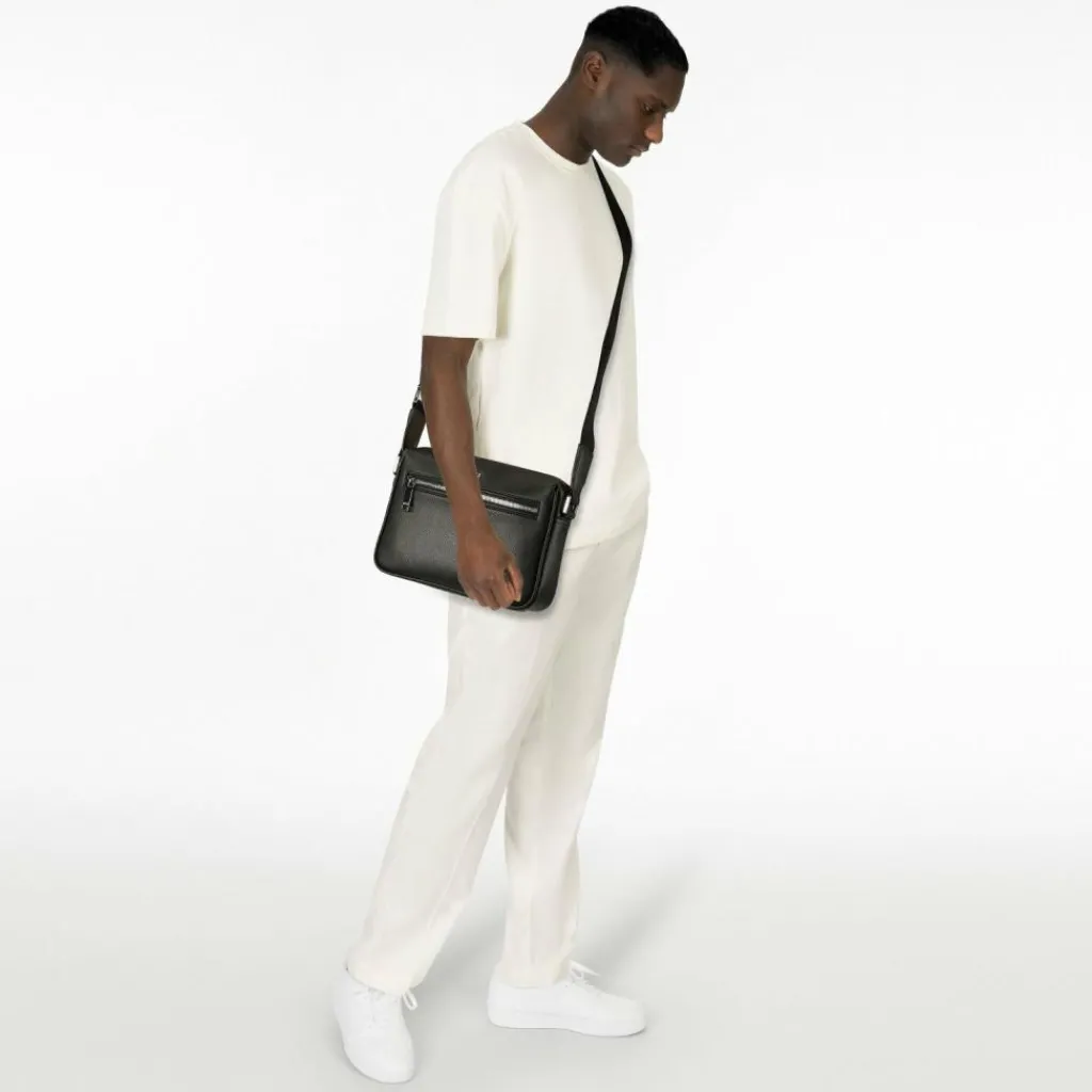 Boss Umhängetaschen<Daxter Umhängetasche Leder 23 cm black