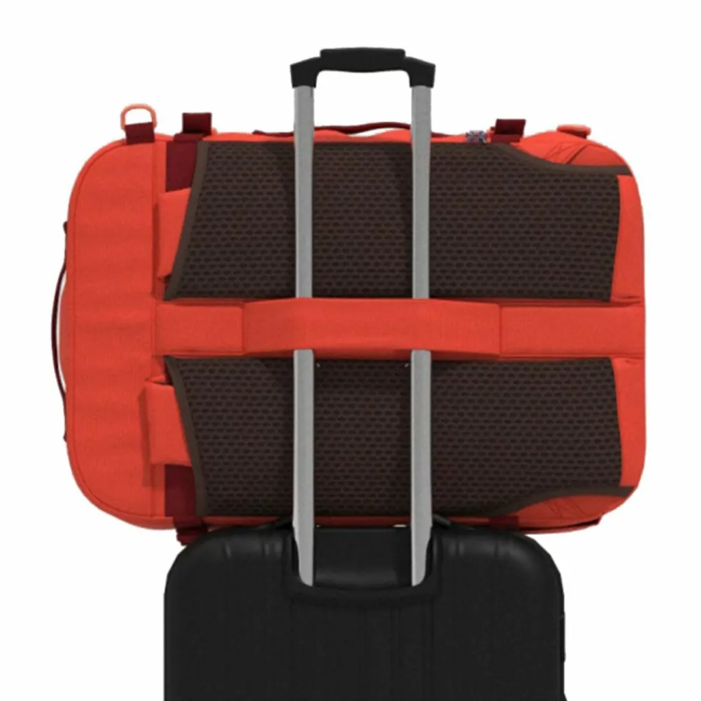 Clearance Cabin Zero Travel Cabin Bag Classic Plus 32L Rucksack 46 cm tomato festival