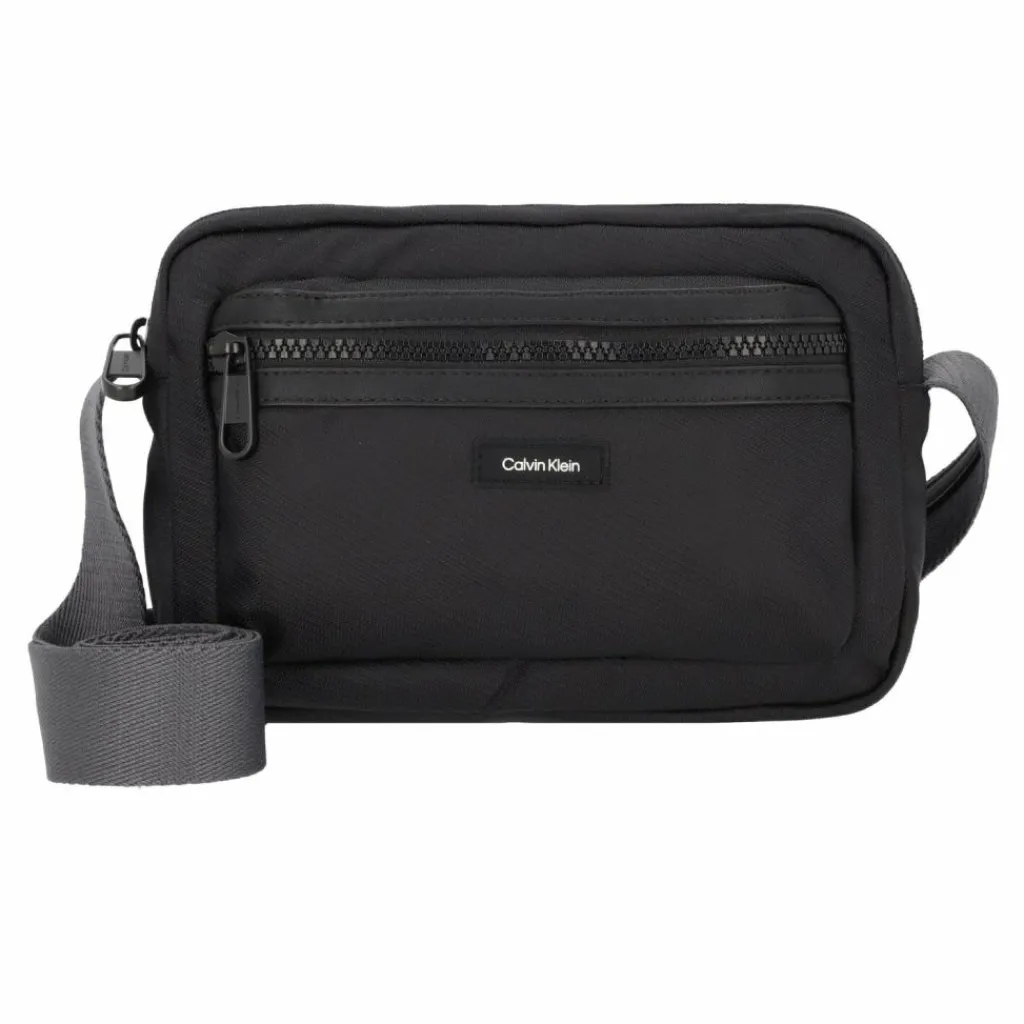 Calvin Klein Umhängetaschen<CK Elevated Umhängetasche 22 cm black