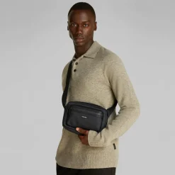 Calvin Klein CK Essential Umhängetasche 21 cm