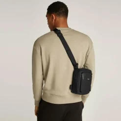 Calvin Klein Mini Bags|Umhängetaschen<CK Essential Mini Bag Umhängetasche 17 cm black