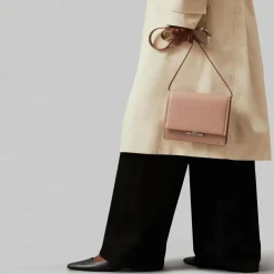 New Calvin Klein CK Linear Umhängetasche 20 cm chanterelle