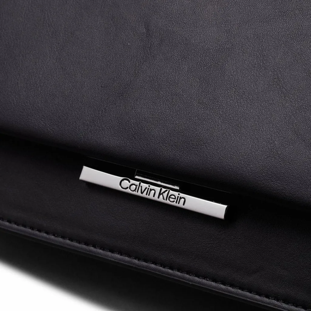 Calvin Klein CK Linear Umhängetasche 20 cm