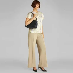 Outlet Calvin Klein CK Mixmedia Schultertasche 29 cm black