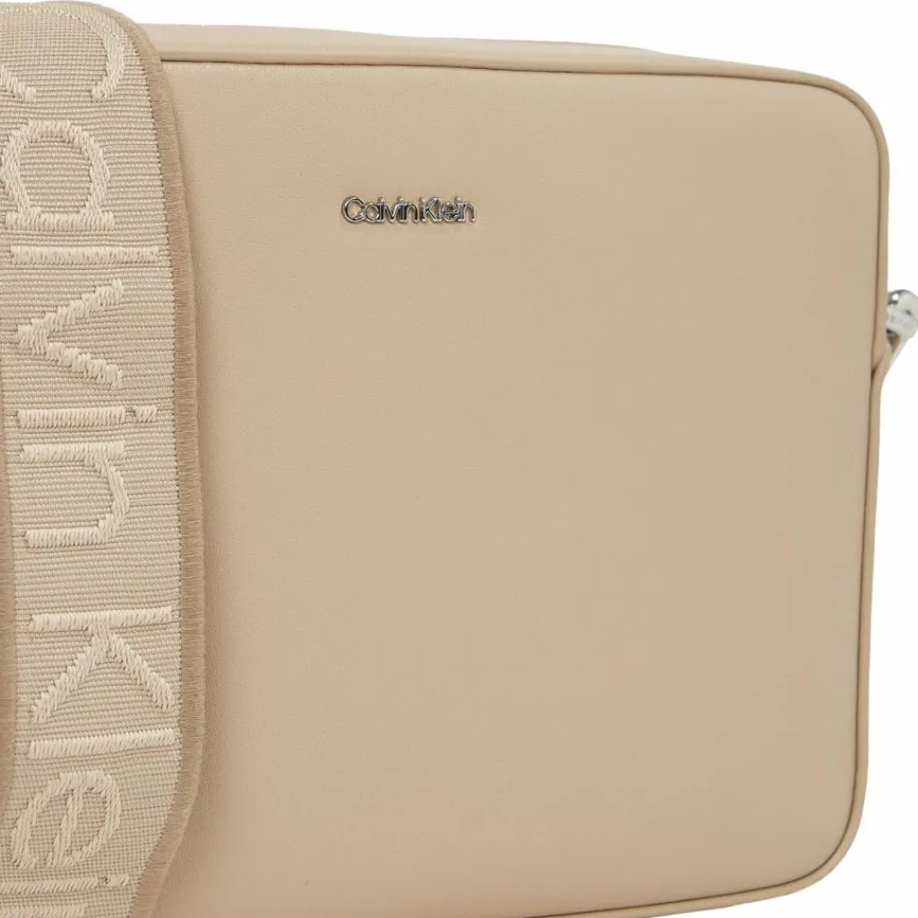 Best Calvin Klein CK Mixmedia Umhängetasche 22 cm brown