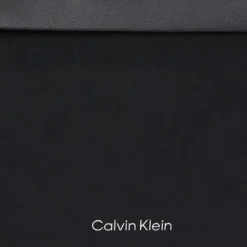 Discount Calvin Klein CK Must Daypack 41 cm Laptopfach black