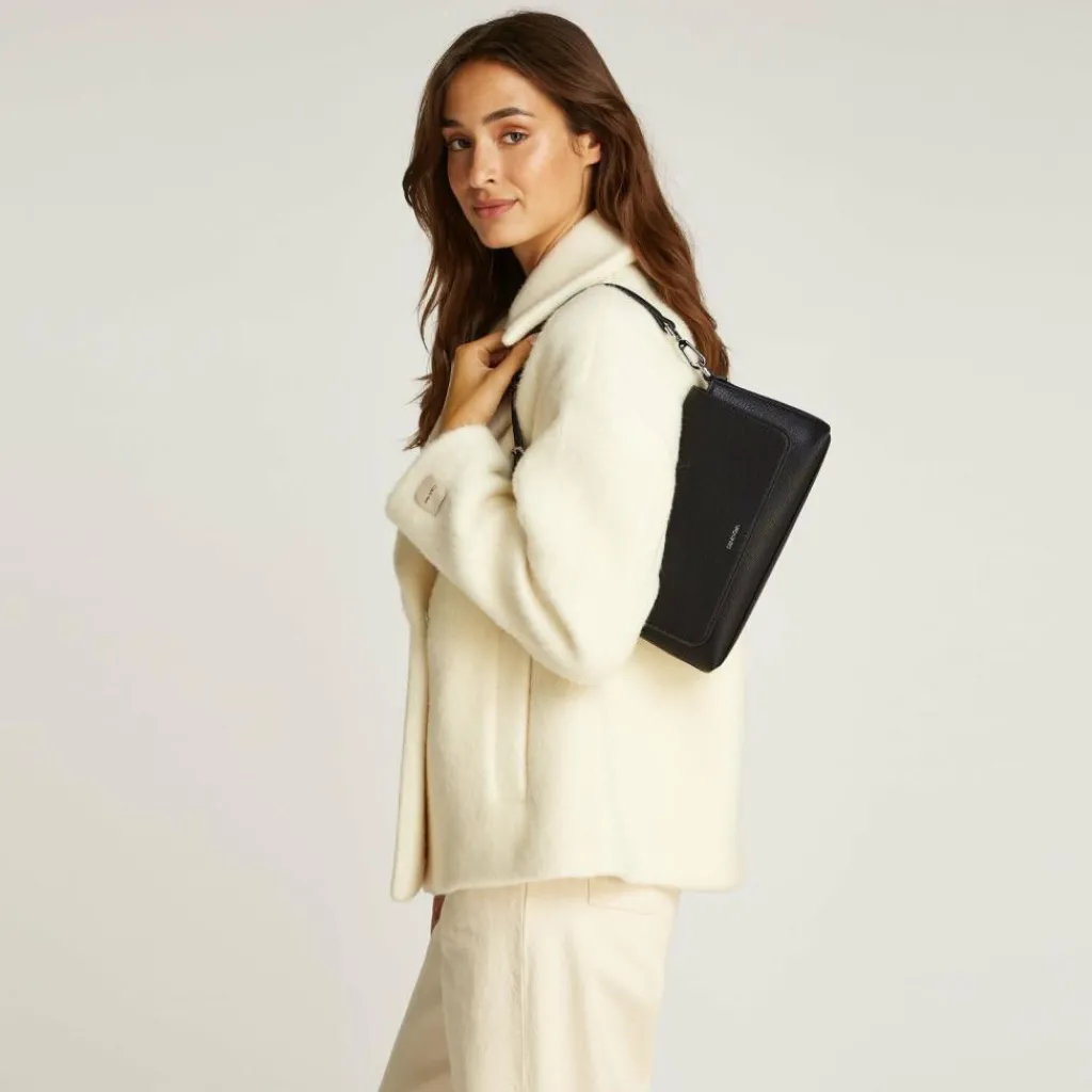 Calvin Klein CK Must Schultertasche 27 cm