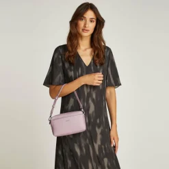 Calvin Klein Schultertaschen<CK Must Schultertasche 22 cm purple