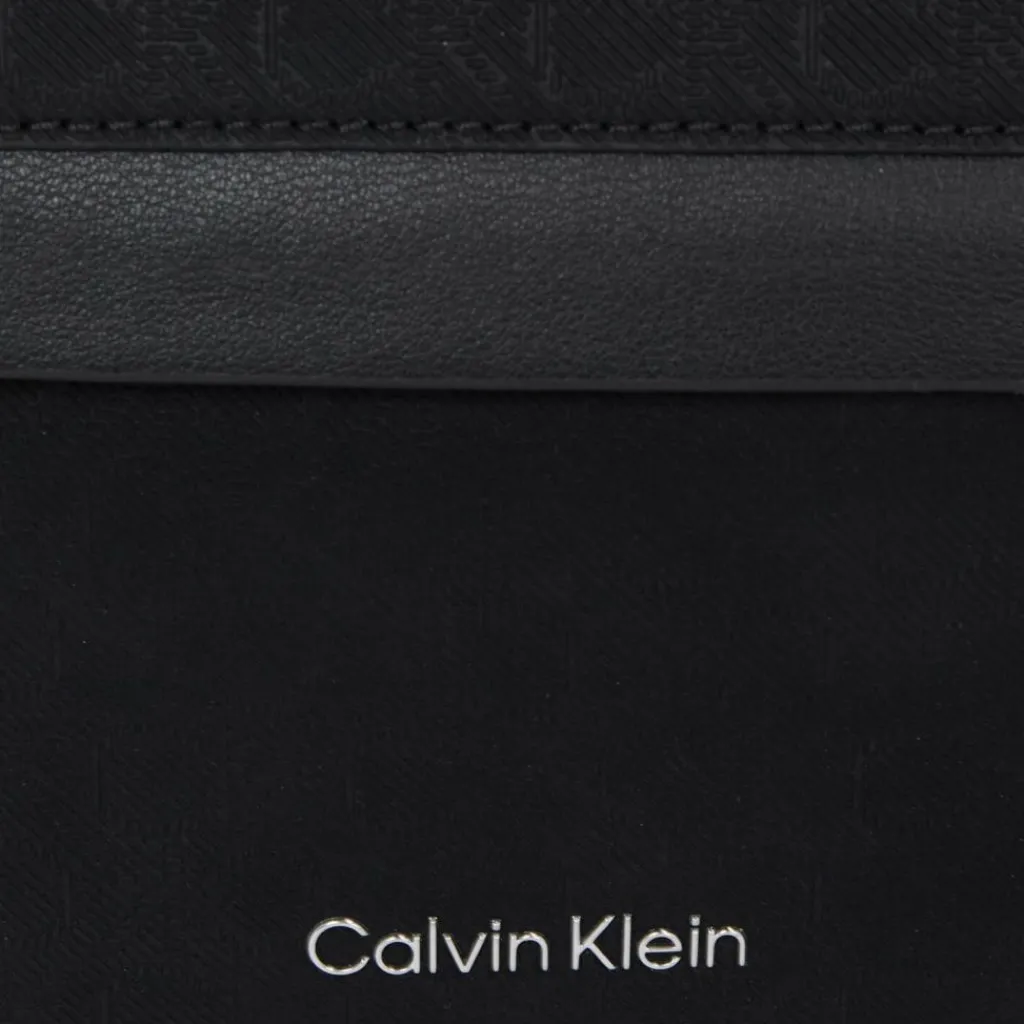 Calvin Klein CK Must Umhängetasche 20.5 cm