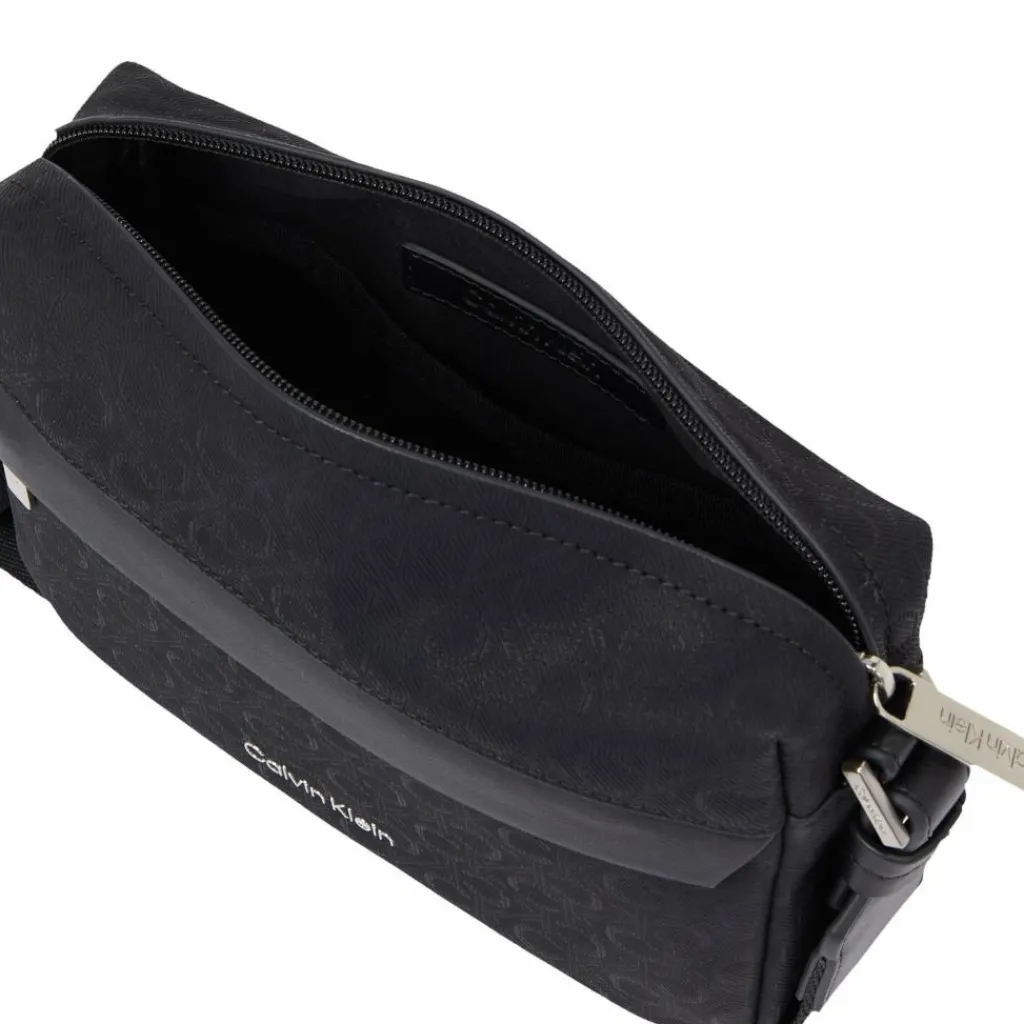 Calvin Klein CK Must Umhängetasche 20.5 cm