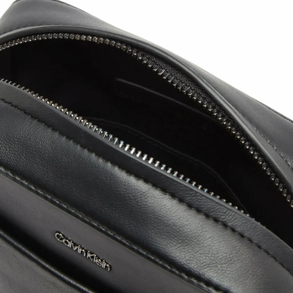 Calvin Klein CK Refined Mini Bag Umhängetasche 17 cm black