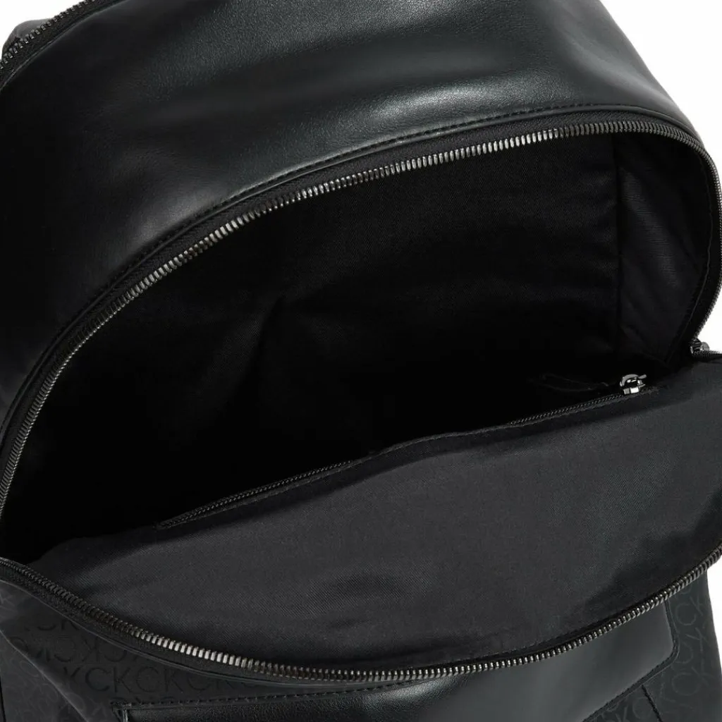 Calvin Klein Daypacks<CK Sleek Daypack 40 cm Laptopfach black