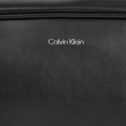 Online Calvin Klein CK Sleek Kulturbeutel 23 cm black