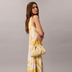 Calvin Klein Umhängetaschen<Drawstring Umhängetasche 25.5 cm parsnip