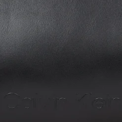 Hot Calvin Klein Embossed Schultertasche 31 cm ck black