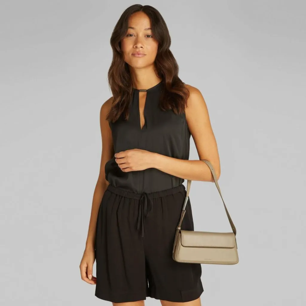 Outlet Calvin Klein Jeans Belted Umhängetasche 24 cm grey