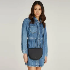 Calvin Klein Jeans Umhängetaschen<Minimal Monogram Umhängetasche 22 cm black