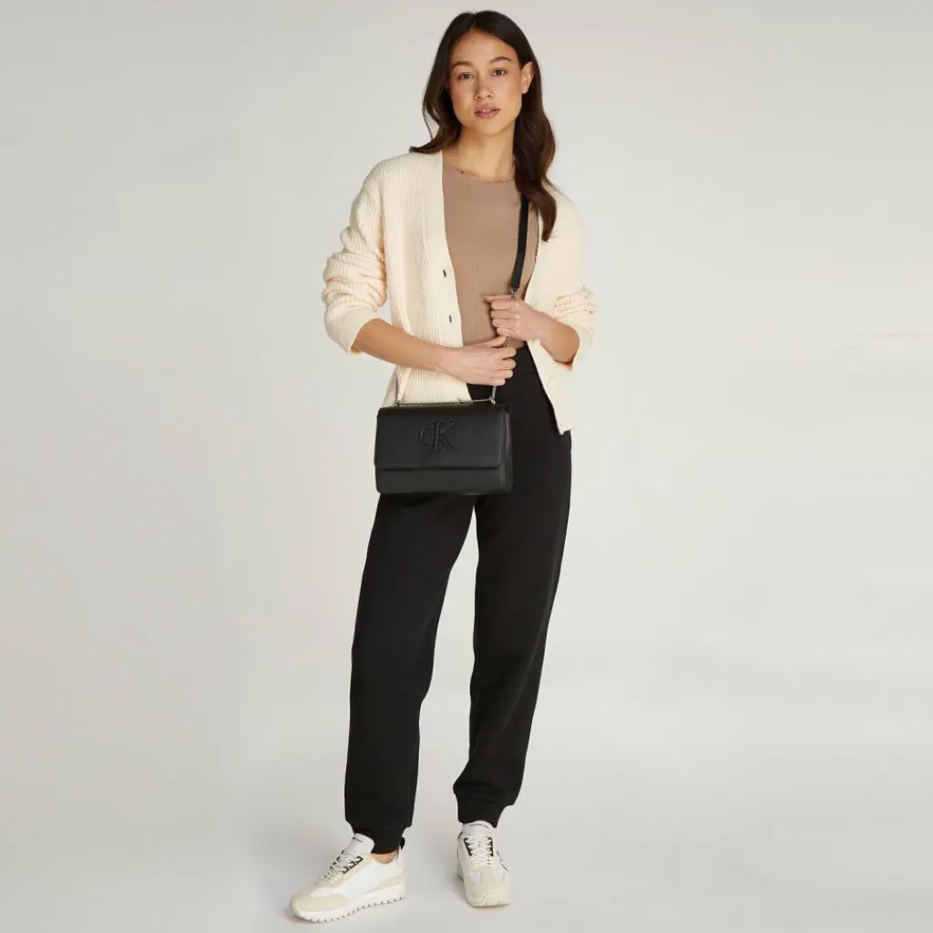 Calvin Klein Jeans Sculpted Deboss Schultertasche 25 cm