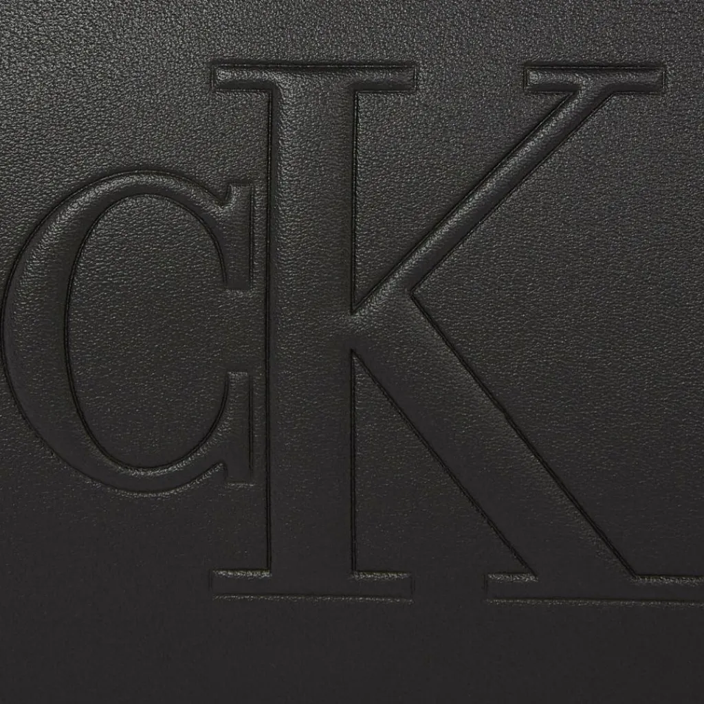 Calvin Klein Jeans Schultertaschen|Henkeltaschen<Sculpted Deboss Schultertasche 25 cm black