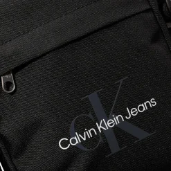 Calvin Klein Jeans Sport Essentials Mini Bag Umhängetasche 18 cm