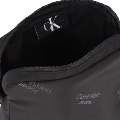 Calvin Klein Jeans Sport Essentials Umhängetasche 18 cm