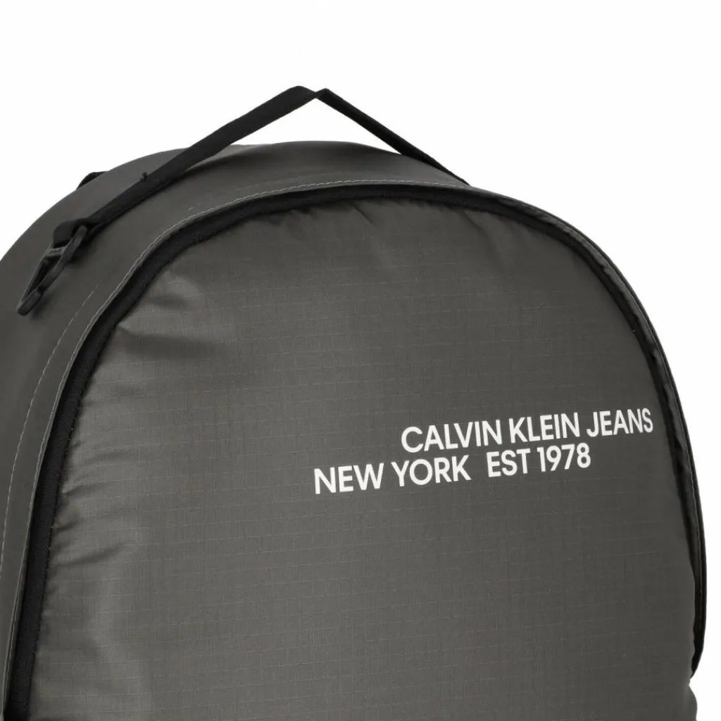 Hot Calvin Klein Jeans Sport Essentials Daypack 40 cm Laptopfach dark grey