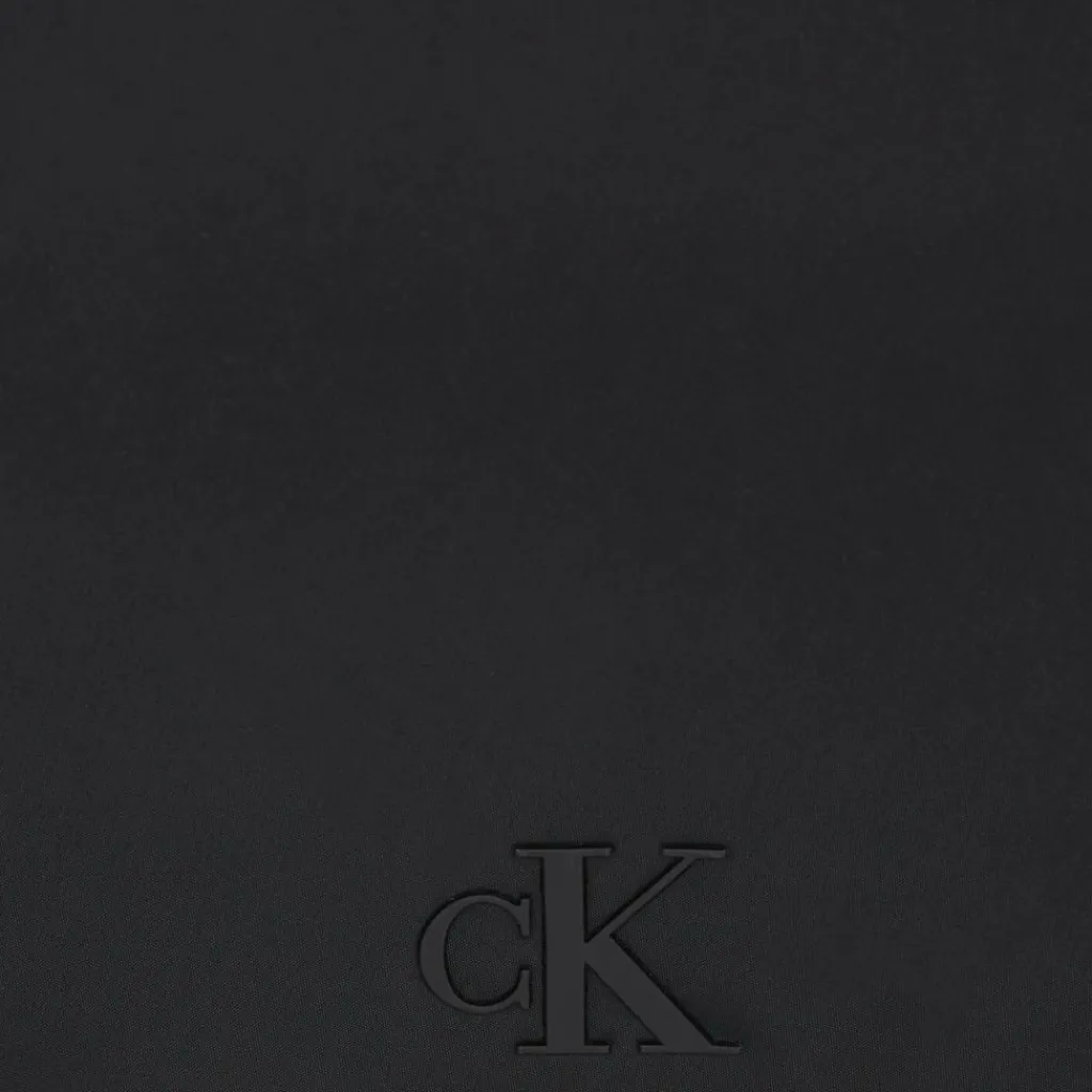 Calvin Klein Jeans Umhängetaschen<Ultralight Umhängetasche 21 cm black
