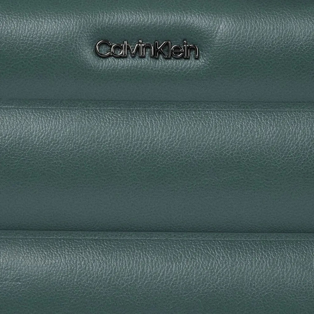 Calvin Klein Line Quilt Handtasche 19.5 cm palm green