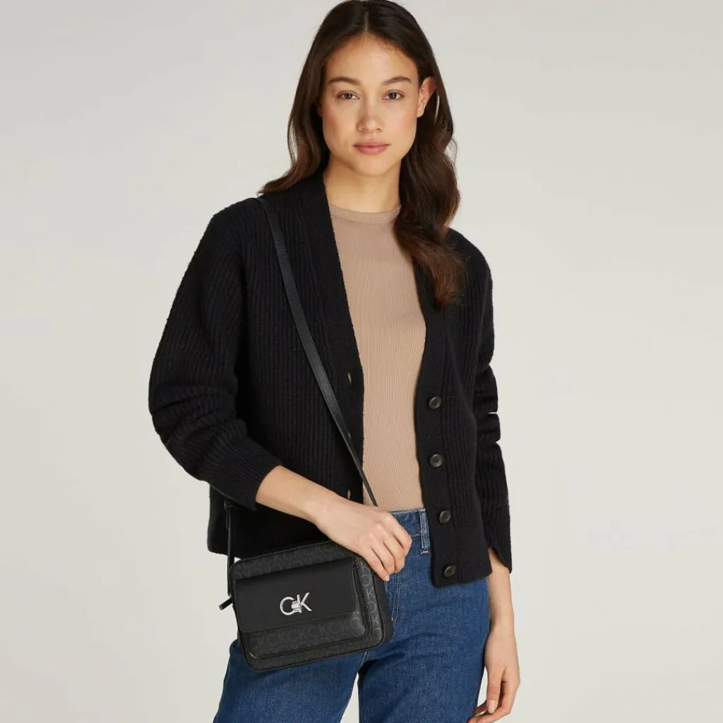 Sale Calvin Klein Re-Lock Umhängetasche 20 cm black monogram