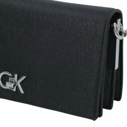 Calvin Klein Umhängetaschen<Re-Lock Umhängetasche 24 cm black