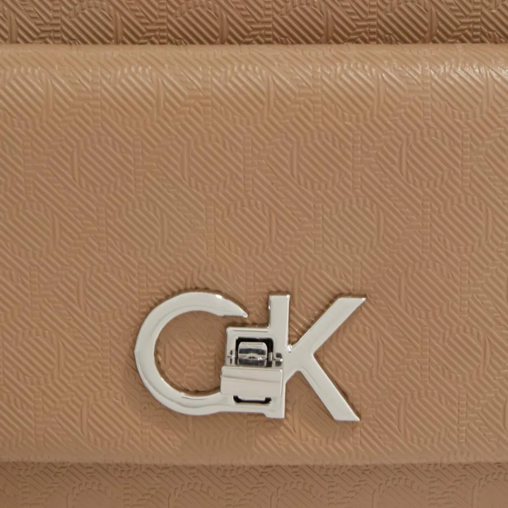 Sale Calvin Klein Re-Lock Umhängetasche 21 cm beige