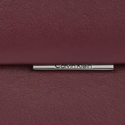 Calvin Klein Schultertasche 30 cm oxblood
