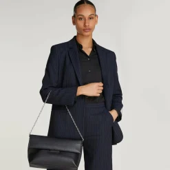 Calvin Klein Henkeltaschen|Schultertaschen<Schultertasche 30 cm ck black