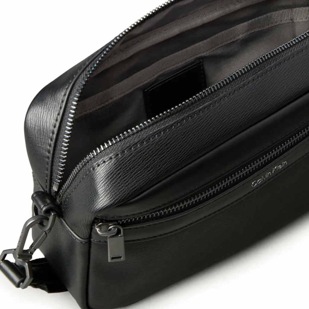 Calvin Klein Umhängetaschen<Zip Umhängetasche 20 cm black