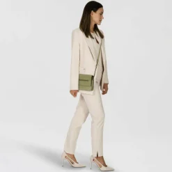 Cowboysbag Umhängetaschen<Bridgetown Umhängetasche Leder 18.5 cm green