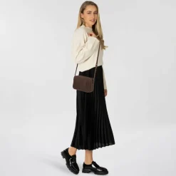 Best Cowboysbag Chained Feltham Umhängetasche Leder 22 cm hickory