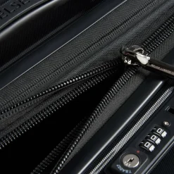 Delsey Paris Shadow 5.0 4 Rollen Trolley 82 cm mit Dehnfalte