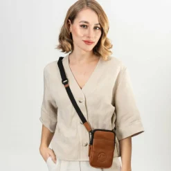 Farmhood Handytaschen<Memphis Handytasche Leder 12 cm cognac