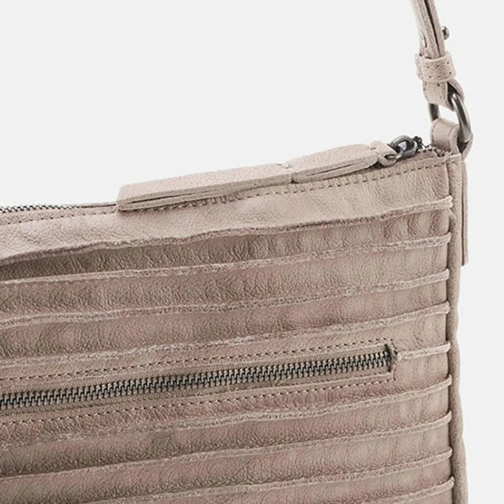 FredsBruder Riffel Schultertasche Leder 30 cm