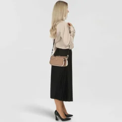 Guess Schultertaschen<Noelle II Schultertasche 24 cm tan multi