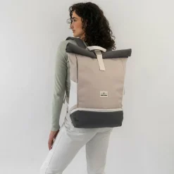Clearance Johnny Urban Eco Series Allen Large Daypack 45 cm Laptopfach sand grey