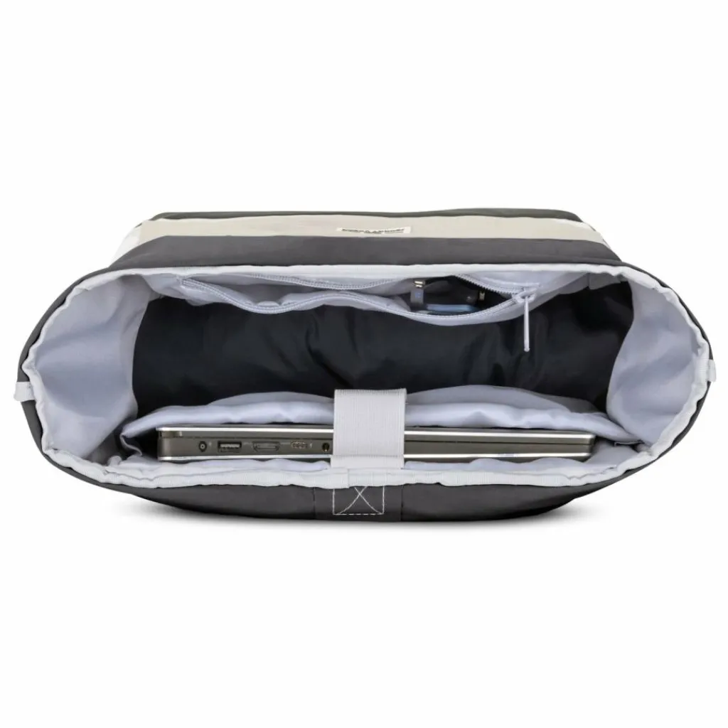 Clearance Johnny Urban Eco Series Allen Large Daypack 45 cm Laptopfach sand grey