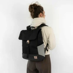 Johnny Urban Flash Series Mika Daypack 40 cm Laptopfach black-rose