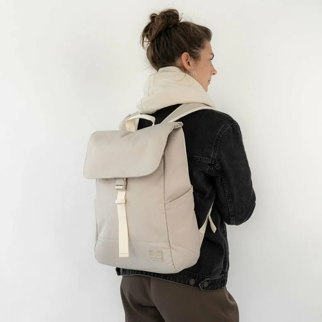 Johnny Urban Daypacks<Flash Series Mika Daypack 40 cm Laptopfach sand