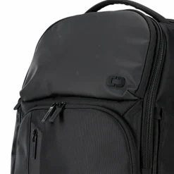 Ogio Daypacks<Pace Pro 25 Daypack 48 cm Laptopfach black