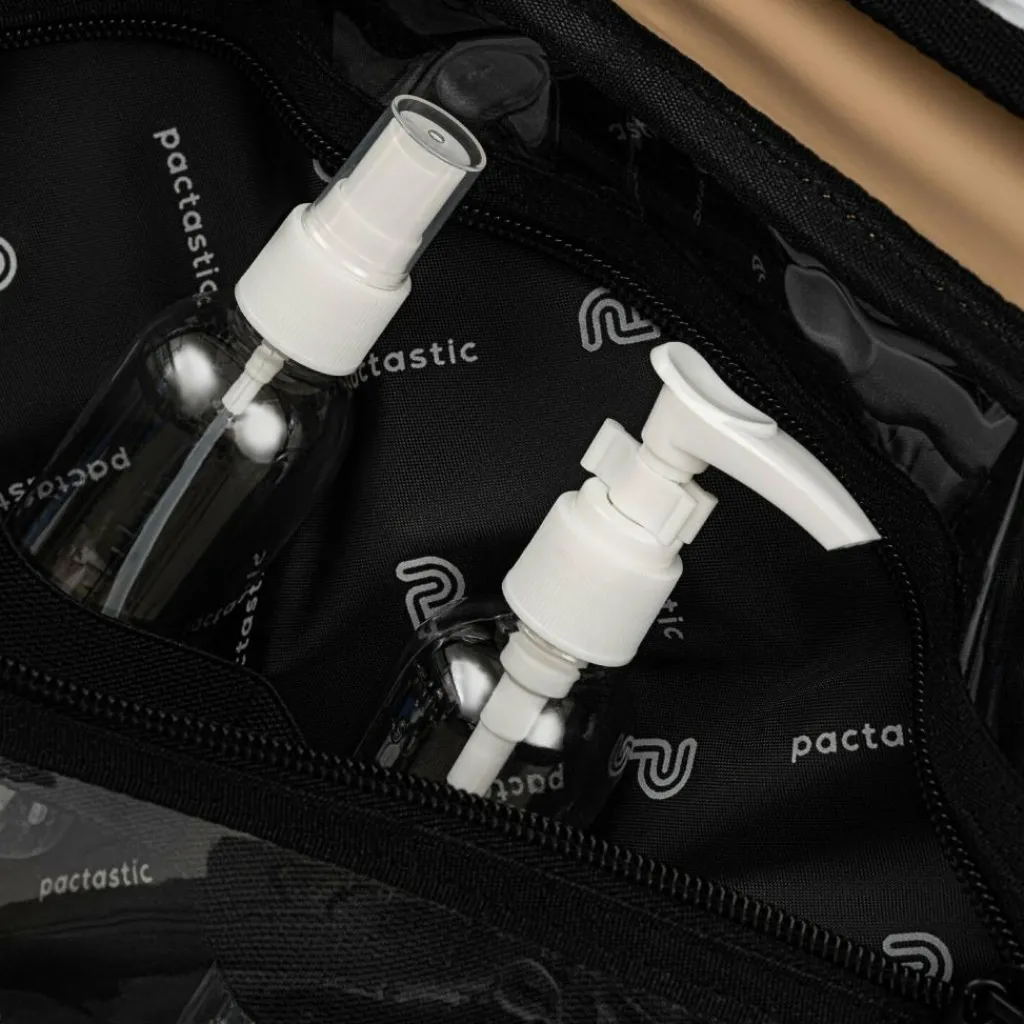 Pactastic Urban Collection Kulturbeutel 33 cm