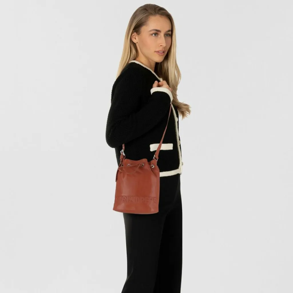 Patrizia Pepe Beuteltaschen|Umhängetaschen<(Im)Perfection Beuteltasche Leder 25 cm new cuoio
