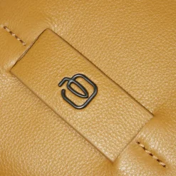 New Piquadro Russel Daypack RFID Schutz Leder 41 cm Laptopfach yellow