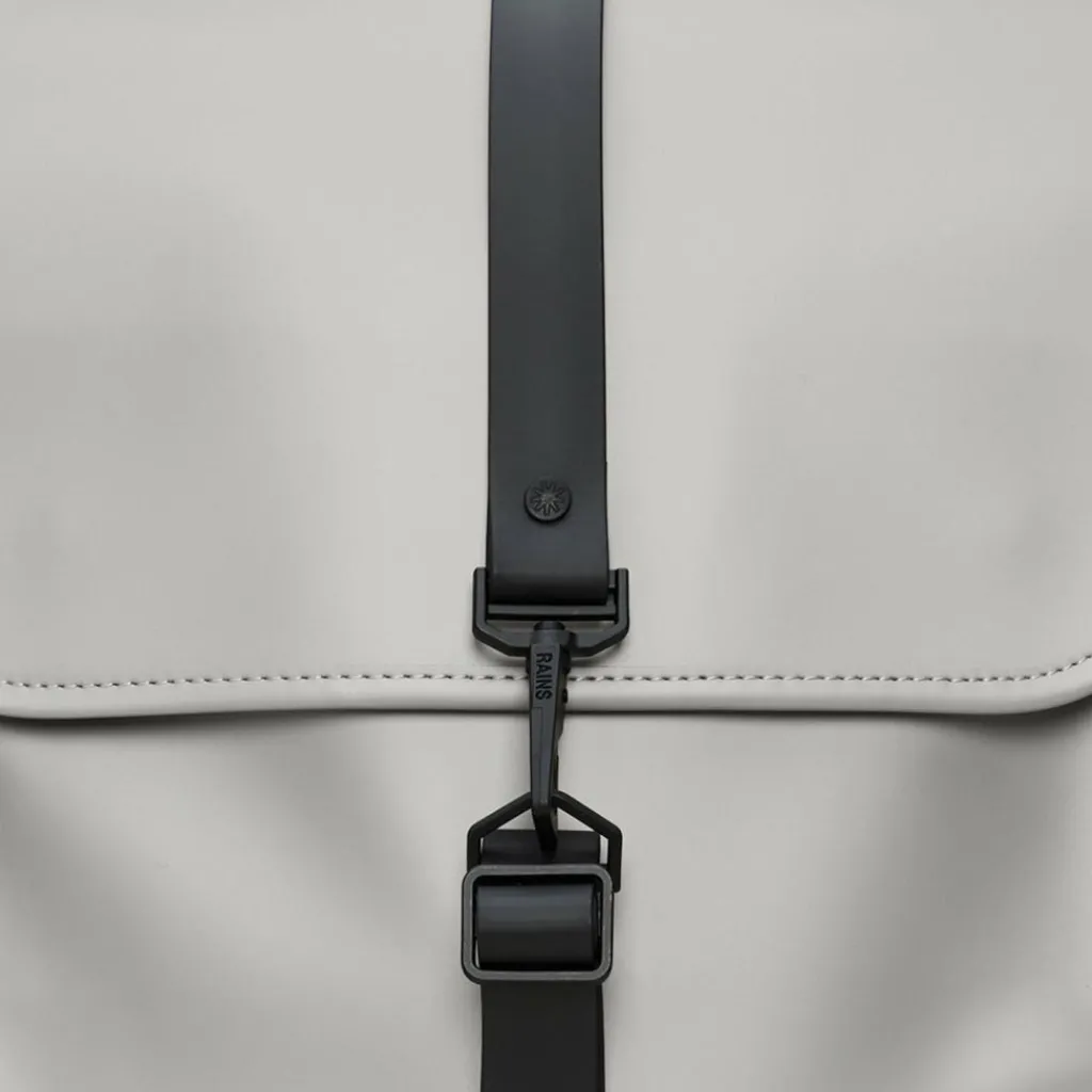 Clearance Rains Essential Daypack 40 cm Laptopfach nimbus