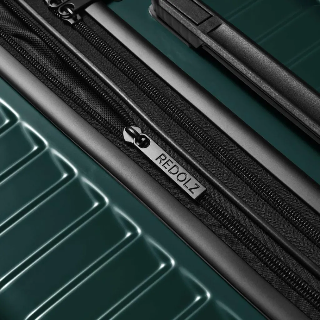 Redolz Essentials 18 4 Rollen Trolley 66 cm mit Dehnfalte Metallic-Green Shiny